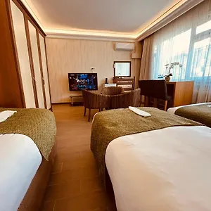 lily-rooms.istanbul-turkeyhotels.com/